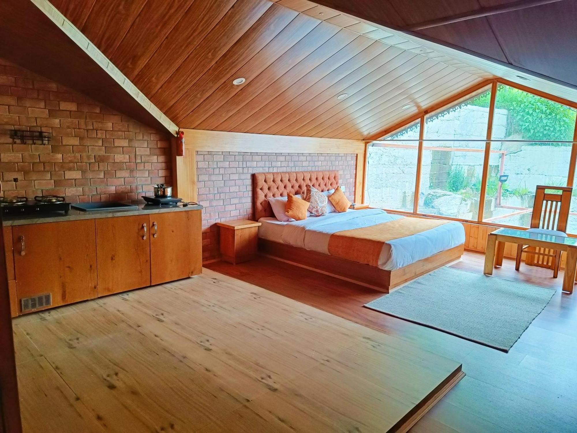Trimounts-A Boutique Hotel & Wellnes Center In Tirthan Valley Banjār Exteriör bild